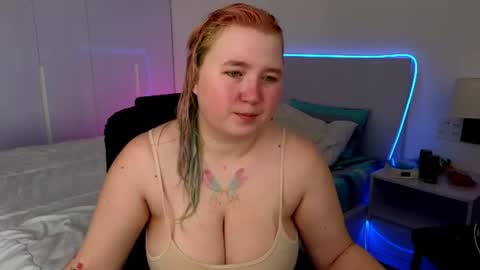 Snapshot of chimberwol chatting on August 2, 2026, 5:39 am Chim-Chim online show from August 2, 2026, 5:39 am