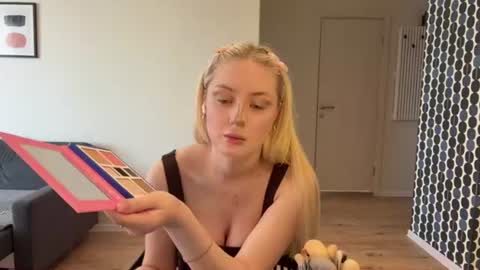 Chanelle online show from July 15, 2026, 9:25 am
