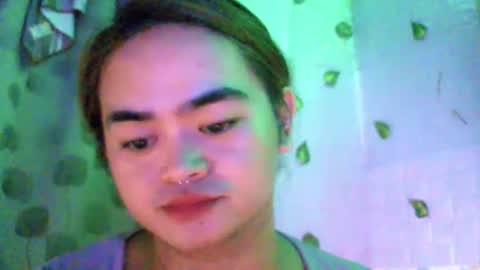 chinny_fuckdoll online show from April 27, 2026, 9:40 am