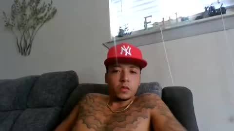 Snapshot of chino880172 chatting on January 12, 2025, 3:46 pm CHINO online show from January 12, 2025, 3:46 pm