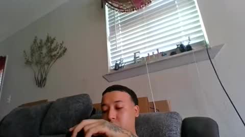 Snapshot of chino880172 chatting on October 17, 2025, 6:32 pm CHINO online show from October 17, 2025, 6:32 pm