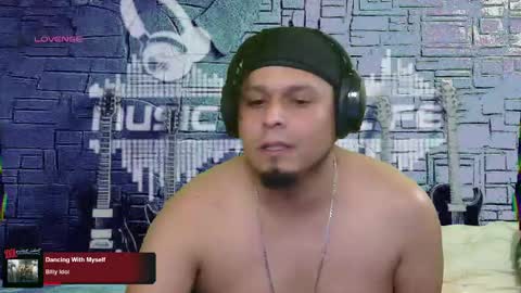 Enrique online show from March 8, 2025, 5:01 pm