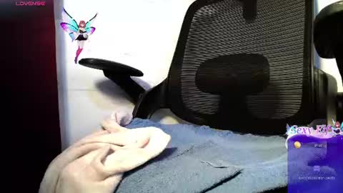 chleo_rosse online show from June 11, 2026, 2:53 am