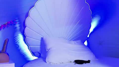 Snapshot of chloe_blowjob chatting on May 4, 2026, 12:17 am chloe_blowjob online show from May 4, 2026, 12:17 am