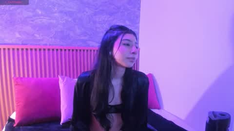 chloe_bluee_ online show from February 26, 2026, 11:31 am