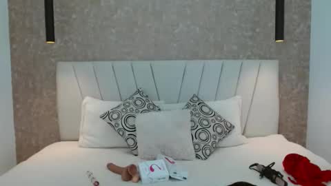 Abby 19 years online show from February 16, 2025, 5:15 pm