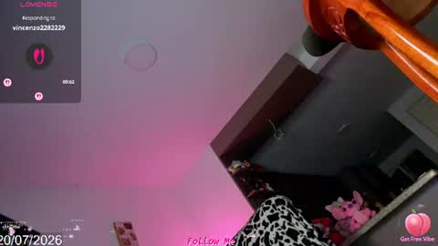 chloe_cooperr online show from July 20, 2026, 10:39 am