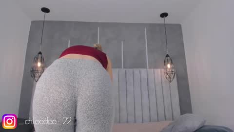 Snapshot of chloe_dee_ chatting on February 2, 2025, 11:19 am Chloe online show from February 2, 2025, 11:19 am