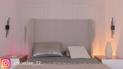 Snapshot of chloe_dee_ chatting on January 7, 2026, 12:07 pm Chloe online show from January 7, 2026, 12:07 pm