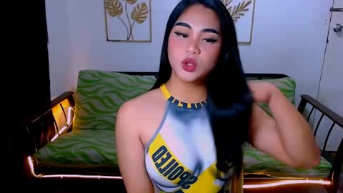 Snapshot of chloe_elsher chatting on May 3, 2026, 12:00 pm Ts Chloeeeeee online show from May 3, 2026, 12:00 pm