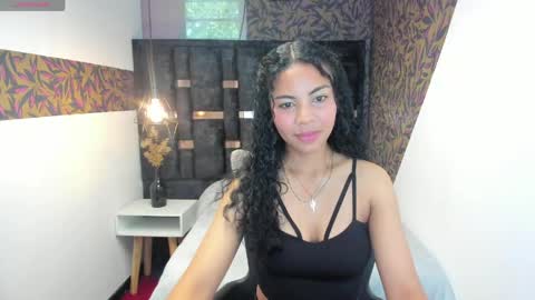 CHLOE HARPER online show from April 24, 2026, 12:40 pm