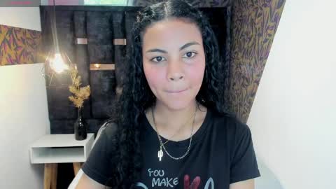 CHLOE HARPER online show from April 28, 2026, 12:32 pm