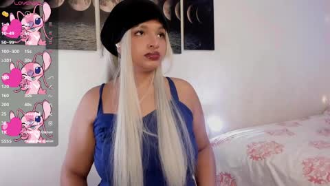 Snapshot of chloe_kisses chatting on May 29, 2026, 11:41 am chloe_kisses online show from May 29, 2026, 11:41 am