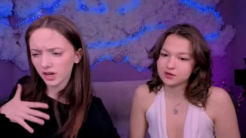 chloe_ley online show from April 27, 2026, 7:12 pm