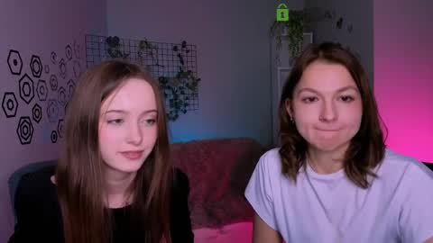 chloe_ley online show from April 29, 2026, 5:30 pm
