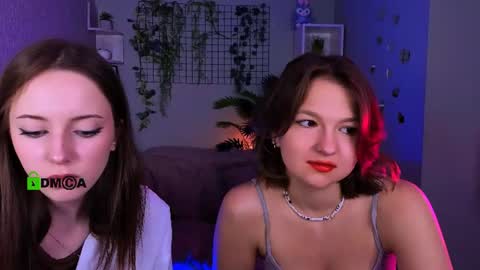 chloe_ley online show from June 15, 2026, 7:05 pm