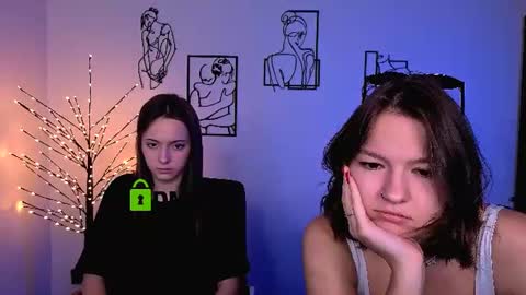 chloe_ley online show from July 25, 2026, 9:07 am