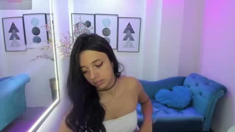 Chloe  online show from August 4, 2026, 11:57 am