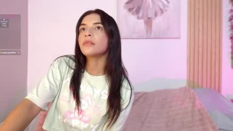 chloe_peach_ online show from April 30, 2026, 12:55 pm