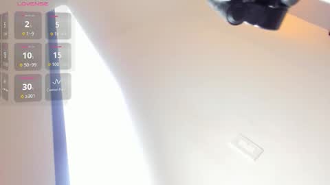 chloe_rose_1 online show from March 8, 2026, 2:04 am