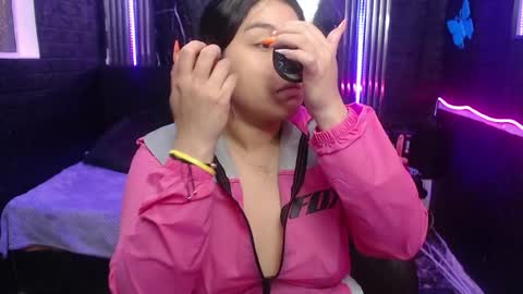 Snapshot of chloe_smith5 chatting on May 22, 2026, 2:01 pm chloe_smith5 online show from May 22, 2026, 2:01 pm