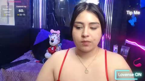 Snapshot of chloe_smith5 chatting on July 28, 2026, 4:50 pm chloe_smith5 online show from July 28, 2026, 4:50 pm
