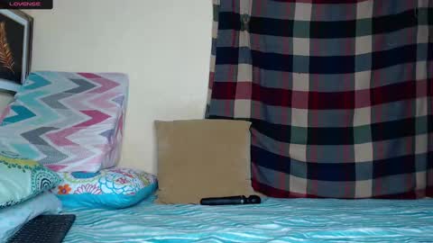 Snapshot of chloe_vahos chatting on February 18, 2025, 7:30 pm Chloe online show from February 18, 2025, 7:30 pm