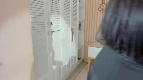 Snapshot of chloe_watson_ chatting on September 11, 2025, 5:02 pm online show from September 11, 2025, 5:02 pm