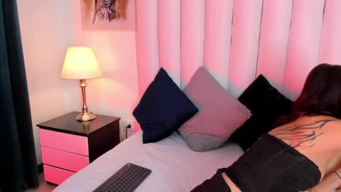 chloe_wilson7 online show from April 30, 2026, 11:27 am