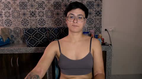 Eva and Sandra online show from February 8, 2025, 10:07 am