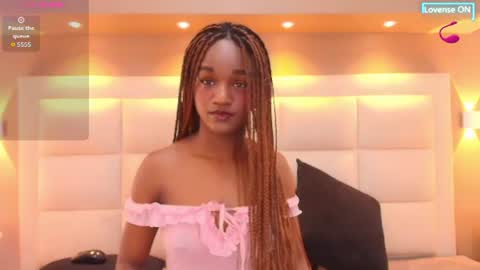 Snapshot of chloebrunnie chatting on June 12, 2026, 12:26 pm CHLOE online show from June 12, 2026, 12:26 pm