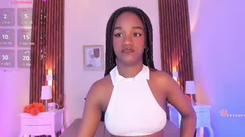 CHLOE online show from July 29, 2026, 12:14 pm