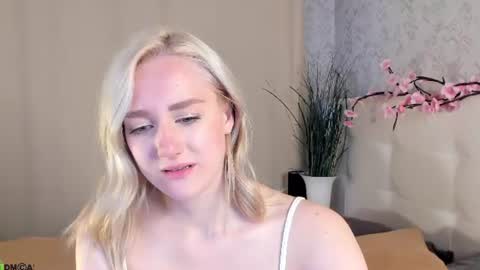 Snapshot of chloedeccker chatting on June 22, 2026, 1:18 am Chloe Deccker online show from June 22, 2026, 1:18 am