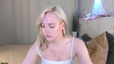 Snapshot of chloedeccker chatting on June 25, 2026, 1:05 am Chloe Deccker online show from June 25, 2026, 1:05 am