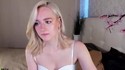 Snapshot of chloedeccker chatting on June 30, 2026, 1:17 am Chloe Deccker online show from June 30, 2026, 1:17 am