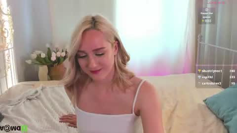 Snapshot of chloedeccker chatting on July 7, 2026, 7:23 am Chloe Deccker online show from July 7, 2026, 7:23 am
