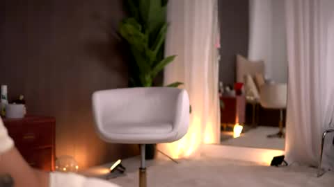 Snapshot of chloedevinex chatting on May 26, 2026, 4:19 am chloedevinex online show from May 26, 2026, 4:19 am