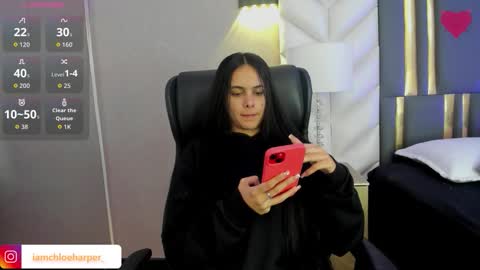  Chloe Harper  online show from February 2, 2026, 11:53 am