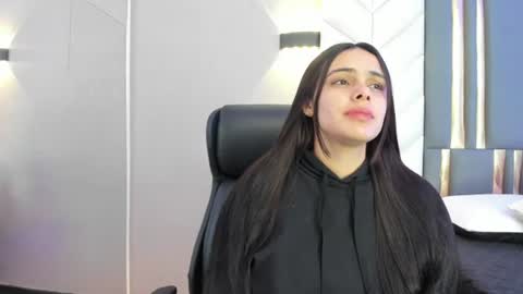  Chloe Harper  online show from June 20, 2026, 11:46 am