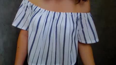 Snapshot of chloejill_ chatting on November 9, 2025, 11:41 am Chloe online show from November 9, 2025, 11:41 am