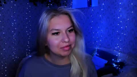 Snapshot of chloericci chatting on September 29, 2025, 8:52 am ChloeRicci online show from September 29, 2025, 8:52 am