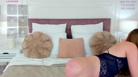 Snapshot of chloesug chatting on January 19, 2025, 11:21 pm Chloe online show from January 19, 2025, 11:21 pm