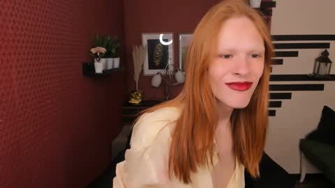 Snapshot of chloevalentinee chatting on November 3, 2025, 12:06 pm Chloe online show from November 3, 2025, 12:06 pm