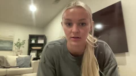 Snapshot of chloexbabe chatting on January 12, 2026, 5:56 am Chloe Babe online show from January 12, 2026, 5:56 am