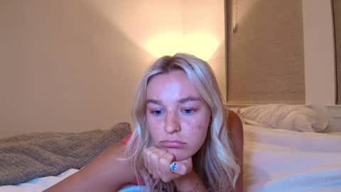 Snapshot of chloexbabe chatting on July 4, 2026, 7:25 am Chloe Babe online show from July 4, 2026, 7:25 am