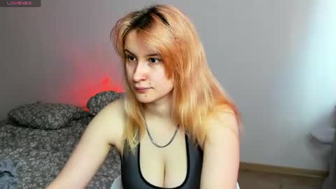 Snapshot of choco_meowx chatting on June 22, 2026, 10:01 am choco_meowx online show from June 22, 2026, 10:01 am