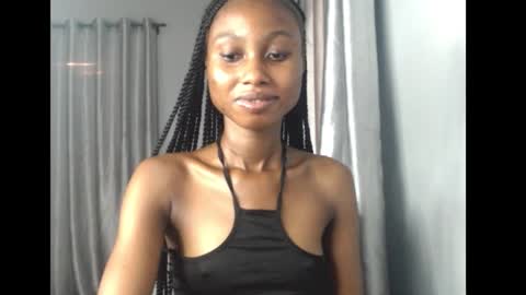 choco_petitqueen online show from March 6, 2026, 7:05 am