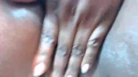 chocolatabig online show from November 24, 2025, 12:16 pm