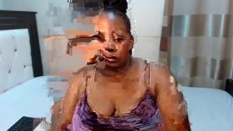 chocolatabig online show from June 26, 2026, 9:52 pm