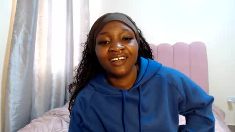Snapshot of chocolate_desiree chatting on August 2, 2026, 10:03 am Lofti online show from August 2, 2026, 10:03 am